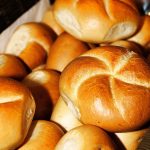 Roll Kaiser Roll Crispy Baked Goods